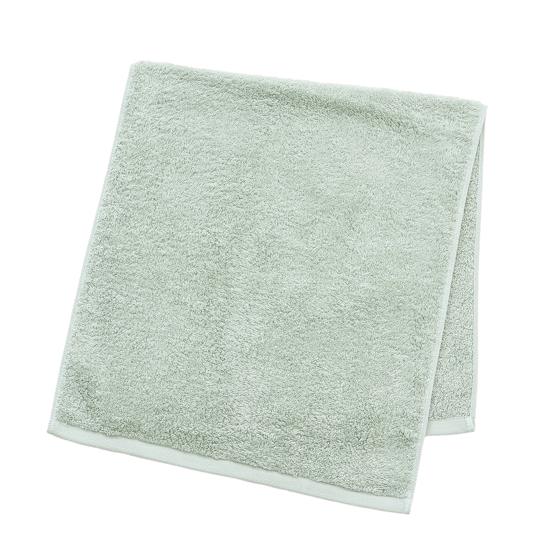 ペールグリーン